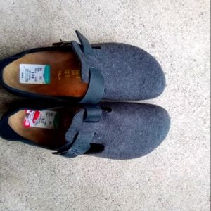 Birkenstocks Men's sz 13 new no tag's shoes.